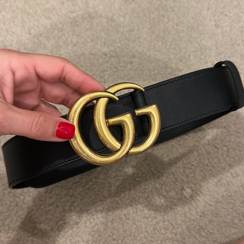 Men’s Black Gucci Belt with Gold Hardware